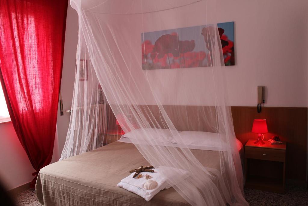Hotel Del Mar В'яреджо Номер фото